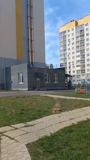 Вышел из дома на прогулку и ошо - принятие #ошо #мудрость #принятие #бродяга #прогулка #город