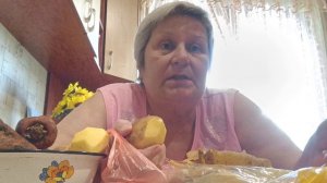 1000189969.mp4 Нужно ли часто менять гардероб?