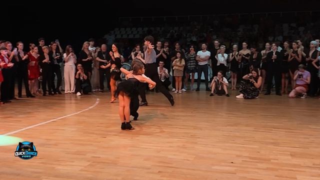 Артем Горюнов-Эльвира Лаптева и Гаррий-Соня