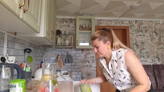 · «День из жизни мамы: велик, Амняши и рукоделие» ·