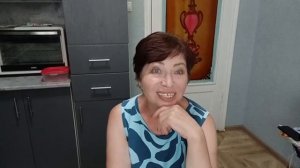 От подруги в молодости хорошо натерпелась,но смогла простить!В молодости многие грешат....
