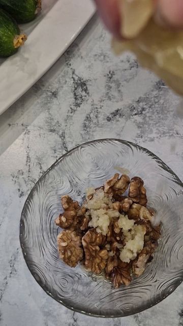 Вкусный грузинский салат!
Лучшая благодарность за мою работу ваша подписка🙏