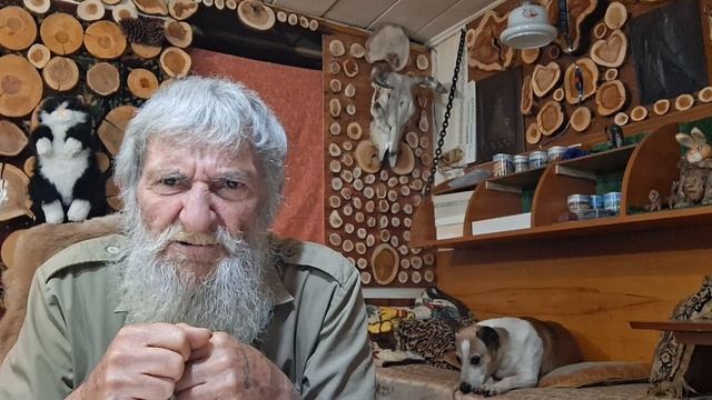 Мысли требуют работы.