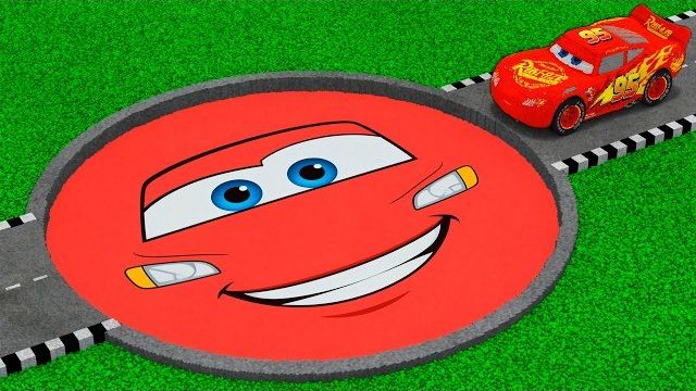 CARS против MCQUEEN POTHOLES в Teardown