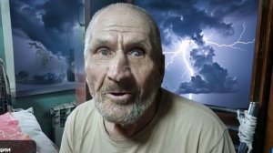 Очередь Салтычихи брать яйца .