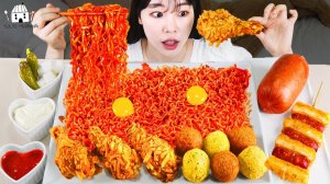 Мукбанг - курица и сырные закуски - сытная порция
