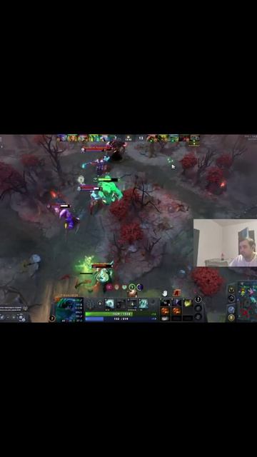 PHANTOM LANCER нарвался на ульт (и улетел в таверну) 👥 #dota #илья_на_youtube