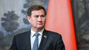 Латвия закрывала границу с Белоруссией, чтобы получить деньги из ЕС, заявил Максим Рыженков.