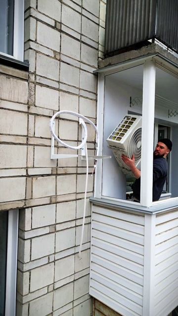 монтаж внешки когда ЗАПРЕЩЕНО вести трассу по фасаду #монтажкондиционера #нск #сплитсистема