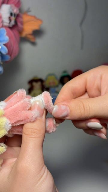 Аврора из синельной проволоки 💖