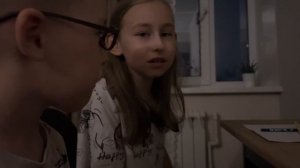 НИКОГДА НЕ ВЫЗЫВАЙ ЧАРЛИ ЧАРЛИ (СВИНЬЯ В ЧЕРНОМ У ЕАС ДОМА!)