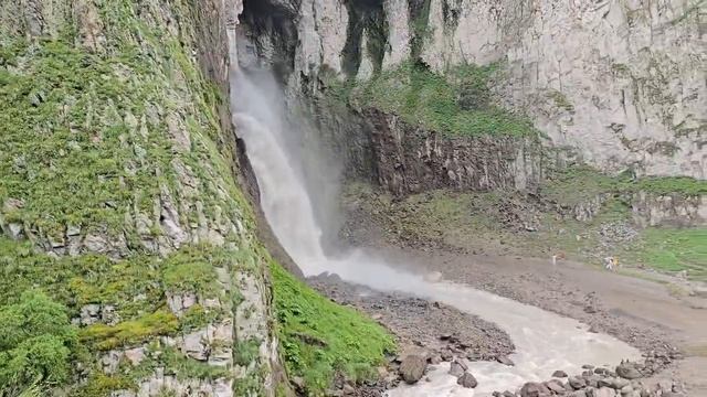 Водопад Каракая Су