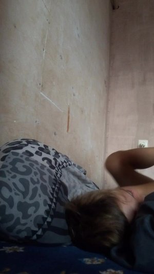 избиваю