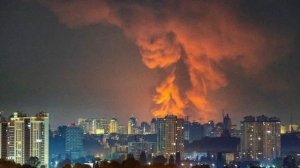 Страшный удар нанесен по столице сопредельного государства все горит ничего не видно
