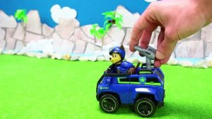 Щенячий патруль на машинках Веселое игрушечное видео детям