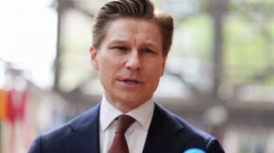 Финляндия не будет передавать Украине ракеты Patriot, заявил глава Минобороны страны Хяккянен.