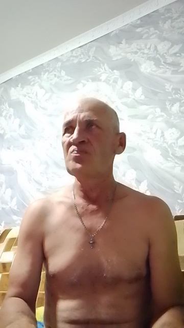 опять -один 🥹🥴