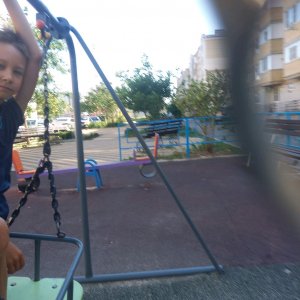 иду домой кушать