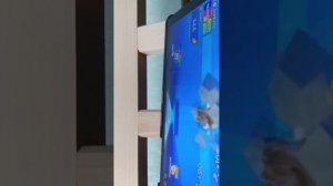 играю в игру на планшете