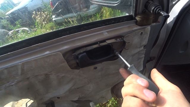 КАК СНЯТЬ РУЧКУ ДВЕРИ Chevrolet Lacetti