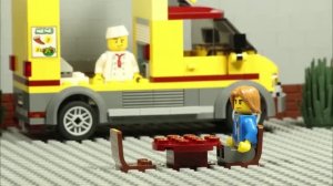 Скорая помощь и фургон с пиццей в LEGO City!