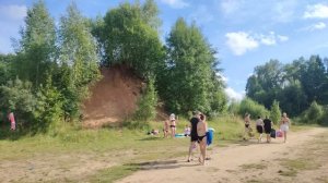 Длинная лестница в карьер. Приехала в Толстяково.