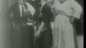 «Тесто и динамит» (Dough and Dynamite, 1914) — прорывной фильм Чарли Чаплина 🍞💥