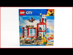 LEGO CITY 60215 Пожарная станция — скоростная сборка для коллекционеров (Коллекция: Пожарные 44/53)