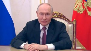 Владимир Путин поздравил строителей с профессиональным праздником