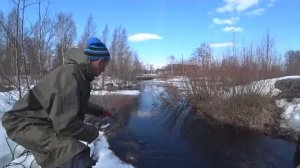 РЫБА ПРЕТ ТОЛЬКО КИДАЙ!ЕСЛИ КИДАТЬ ВЕСЬ ДЕНЬ МОЖНО УЕХАТЬ НА МЕРСЕДЕСЕ