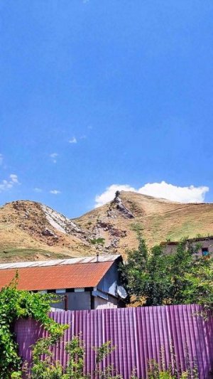 Таджикистан. Поселок Каратаг. Горы, реки и странная штольня. откуда она взялась?