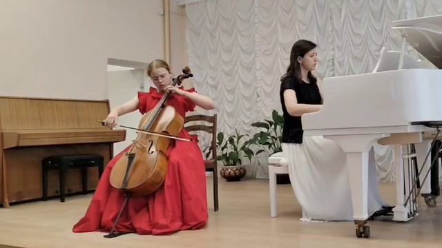 Дуденкова Зоя
Адажио из балет 