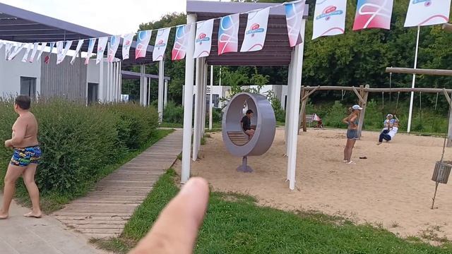 1000586845.mp4