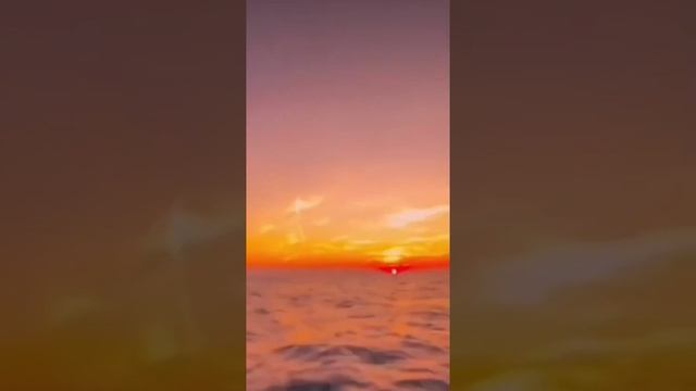 На море
