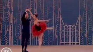 Александр Годунов и Нина Тимофеева танцуют зажигательную Кумпарситу!
