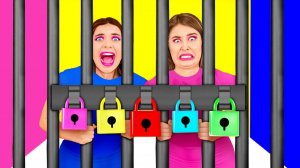 Побег из Комнаты Челлендж _ Сумасшедший Челлендж
