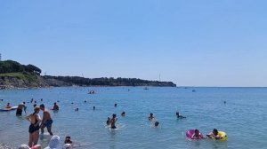 Пляж голубая бухта июль 2026