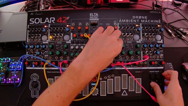 Solar 42F Ambient Drone Machine - Off World