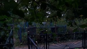 НА КЛАДБИЩЕ... ОТВЕЧАЮ НА ВОПРОСЫ... ВЕДЬМИНА ИЗБА. ИНГА ХОСРОЕВА.