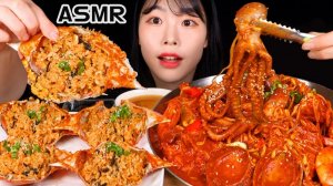 Мукбанг - морепродукты и краб и креветки - крупный план