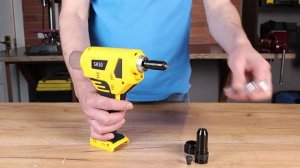 Заклепочник аккумуляторный SKytools SK50R профессиональный