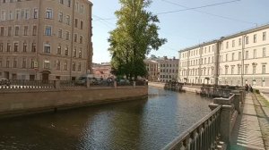 Бассет: КОГДА-НИБУДЬ я БУДУ ходить по ЭТИМ улицам...