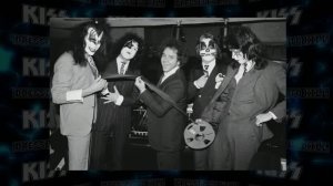 Kiss - Ladies In Waiting (1975)