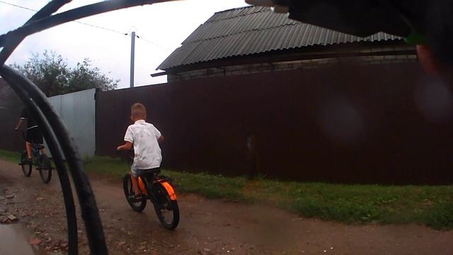 вело прогулка в дождь