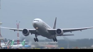 Новая красивая большая подборка пассажирских самолетов взлетающих в небо