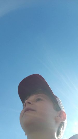 следим за подругай