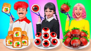 Кулинарный Челлендж_ Уэнсдей Против Бабушки _ Фантастические Лайфхаки с Едой