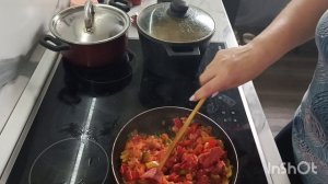 Готовлю воскресный, вкусный ужин.