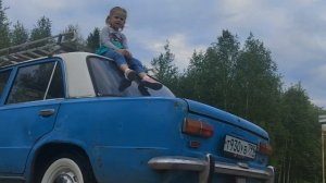 Обзор ВАЗ 2101 глазами ребёнка, часть 1