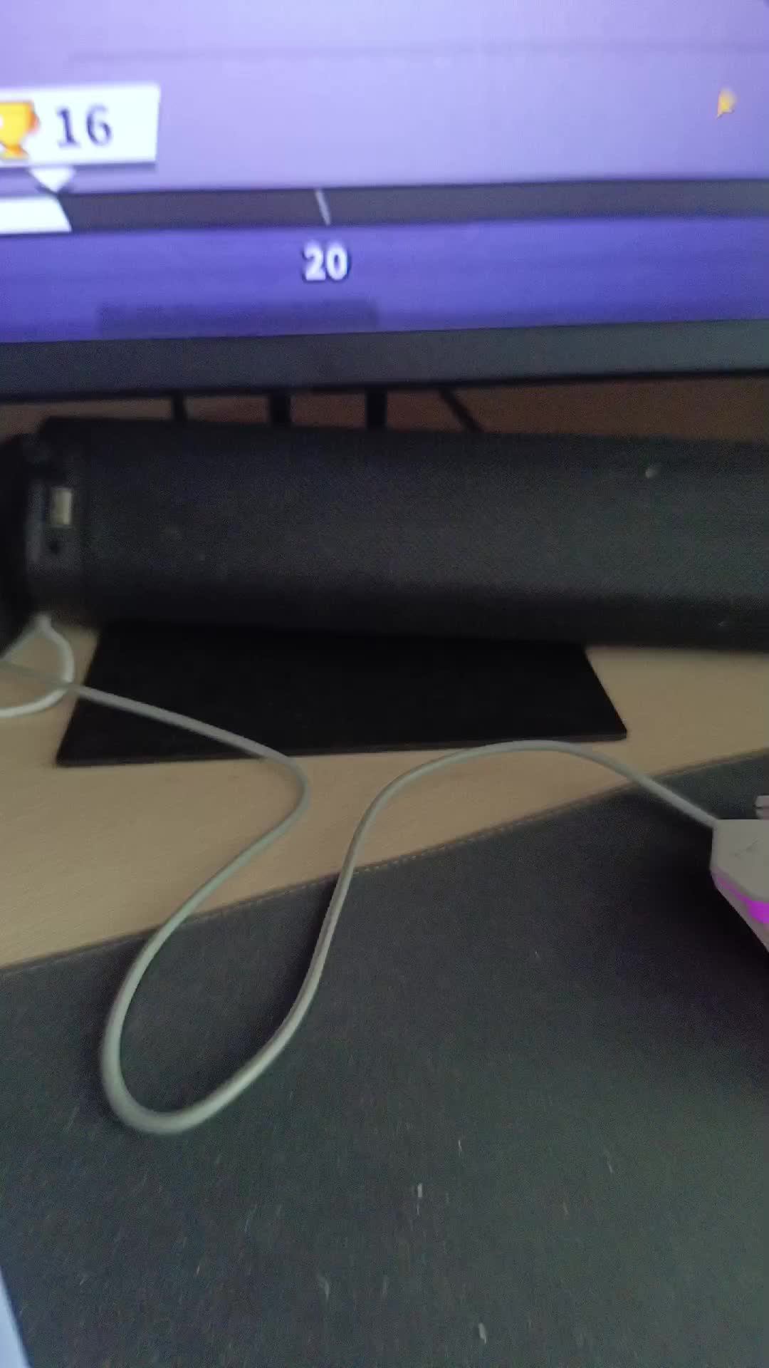 играем в Supersus